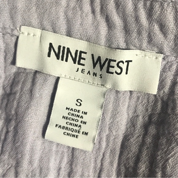 Nine West Women's Long Sleeve Double Gauze Button Up
New without tags. - Picture 8 of 13